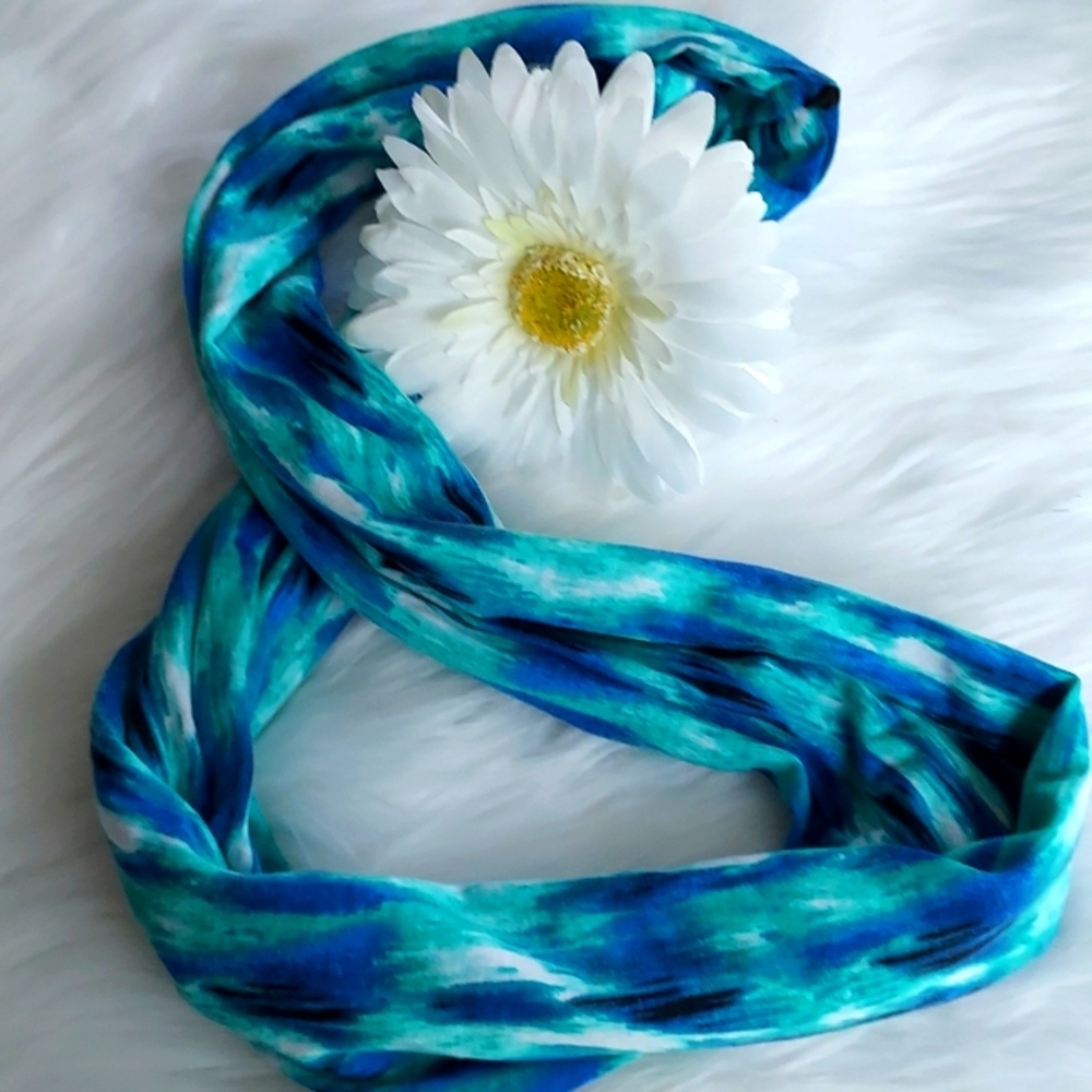 INFINITY SCARF